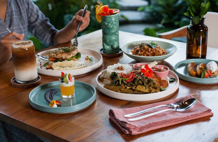 Dinner at Tlaga Singha Tropical River Club